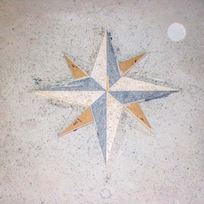 11 LA BRINDISINA Kompassrose CIMG1377