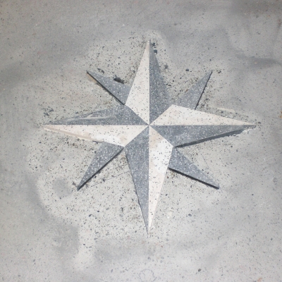 14 LA BRINDISINA Kompassrose CIMG1380